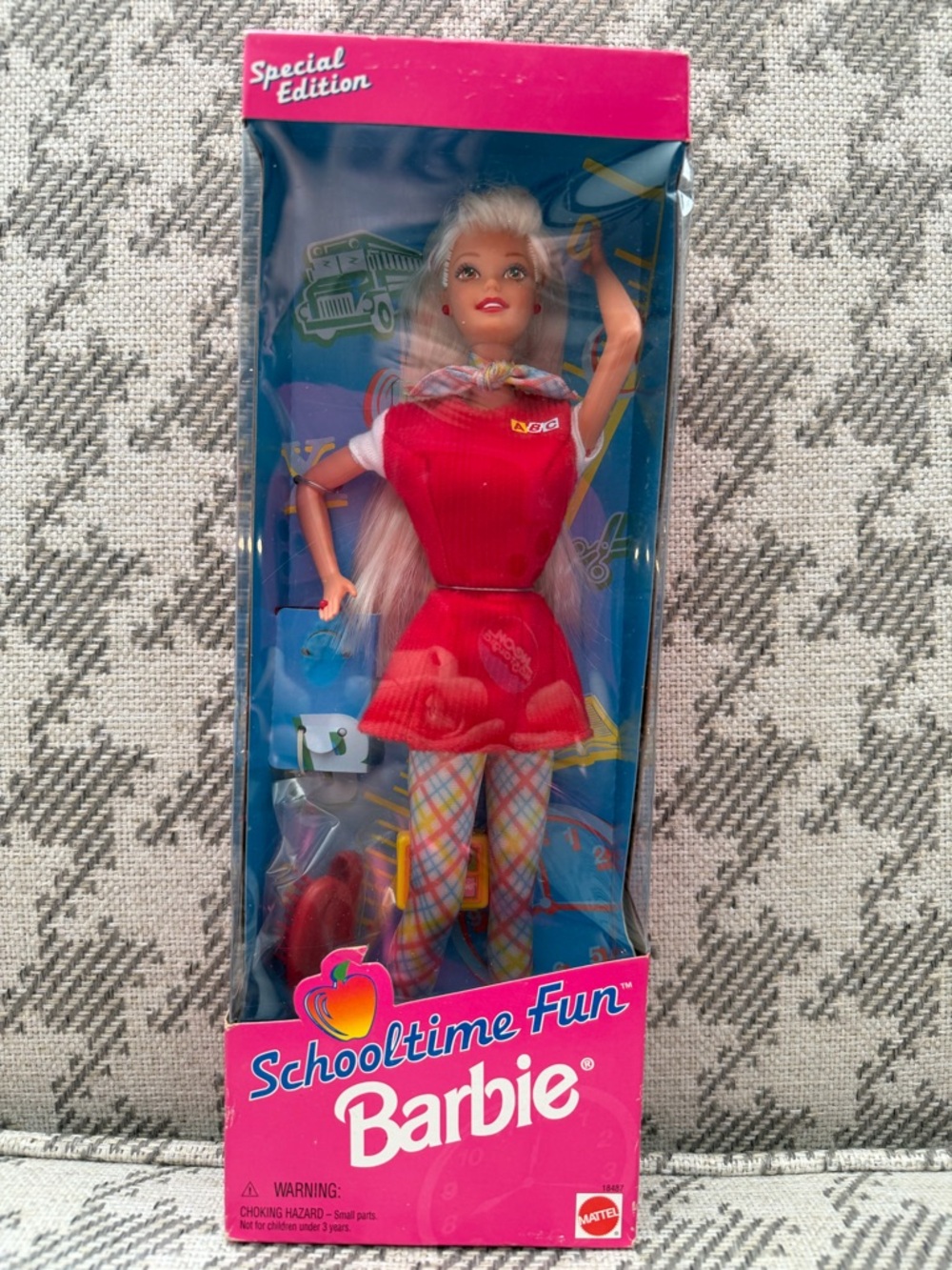 NIB Vintage 1997 Schooltime Fun Barbie Special Edition #18487